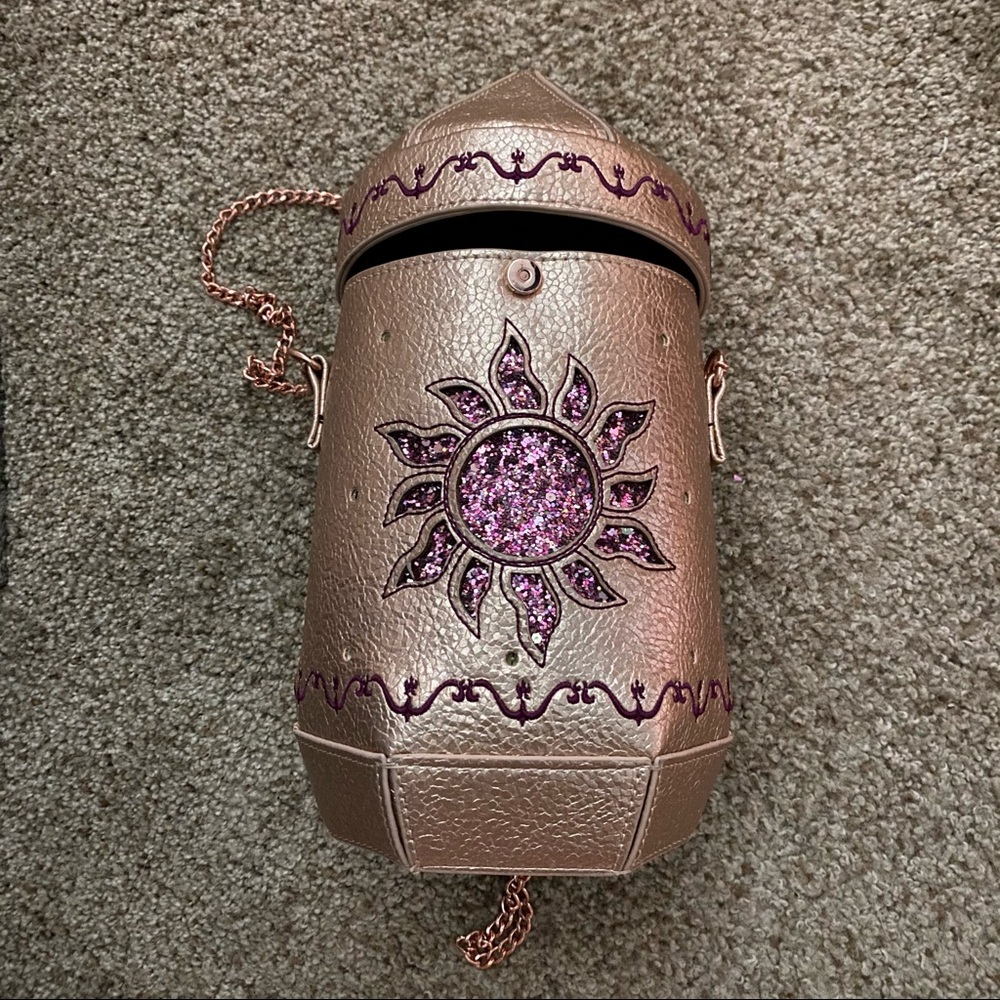 Danielle Nicole Tangled Lantern Purse